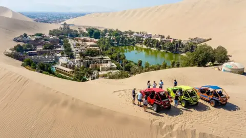Indecopi multa con S/4.9 millones a agencias de Ica por muerte de turista en accidente con tubular en Huacachina